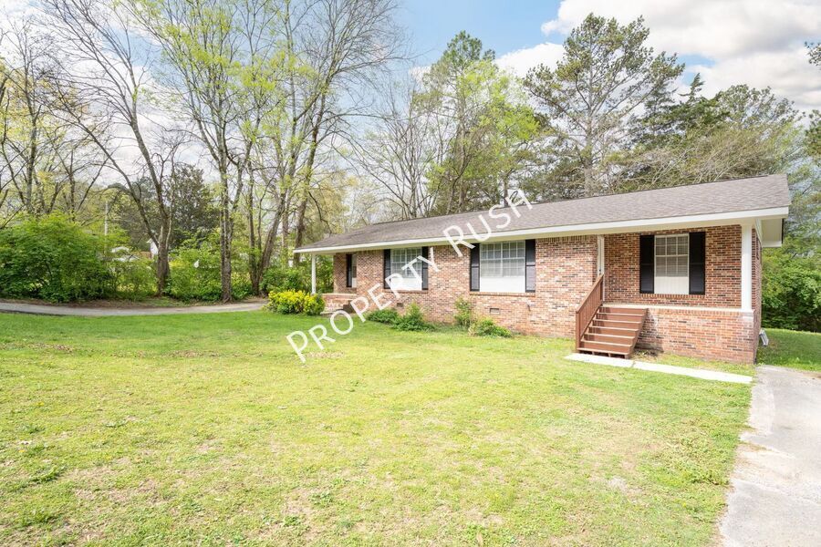 7711 Nautical Way in Chattanooga, TN - Building Photo