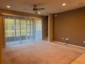 6977 Heatherton Ct in Jacksonville, FL - Foto de edificio - Building Photo