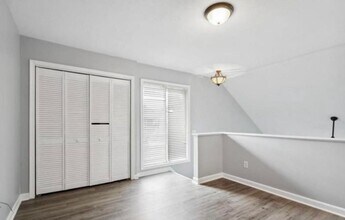 103 Hampton Club Dr in Hampton, VA - Foto de edificio - Building Photo