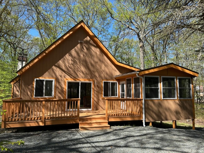 property at 224 Maple Ridge Dr