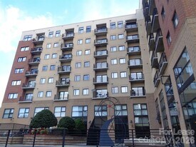 715 N Church St in Charlotte, NC - Building Photo