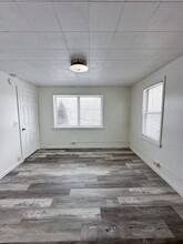 26 W Main St in Dubois, ID - Foto de edificio - Building Photo