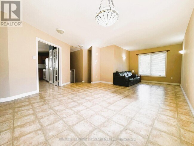 567 Sprucewood Dr in London, ON - Building Photo - Building Photo