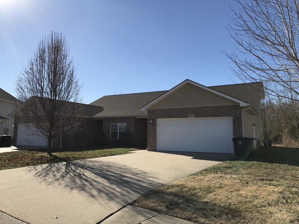 2850-2852 Larkspur Ct in Cape Girardeau, MO - Building Photo