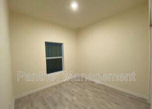 1112 Albert Ave in Lehigh Acres, FL - Building Photo - Building Photo