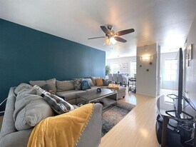 300 Crockett St in Austin, TX - Building Photo