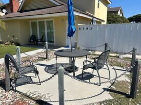 5393 E Appian Way in Long Beach, CA - Building Photo