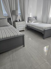 1030 NE 83rd St in Miami, FL - Building Photo - Building Photo