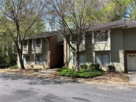 2249 Runnymead Ridge SE in Marietta, GA - Building Photo