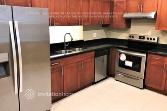 7600 NW 88th Cir in Tamarac, FL - Building Photo - Building Photo