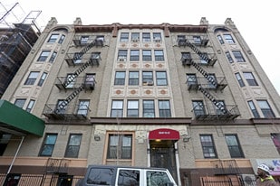 3696 Broadway Apartments