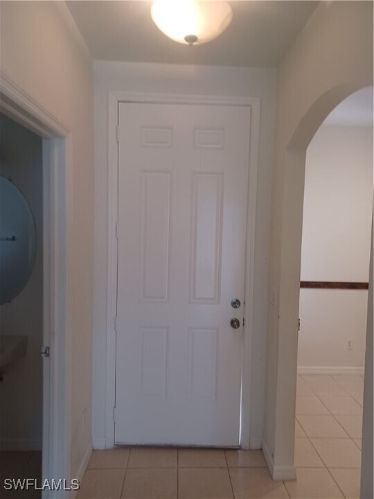 10027 Salina St in Ft. Myers, FL - Building Photo