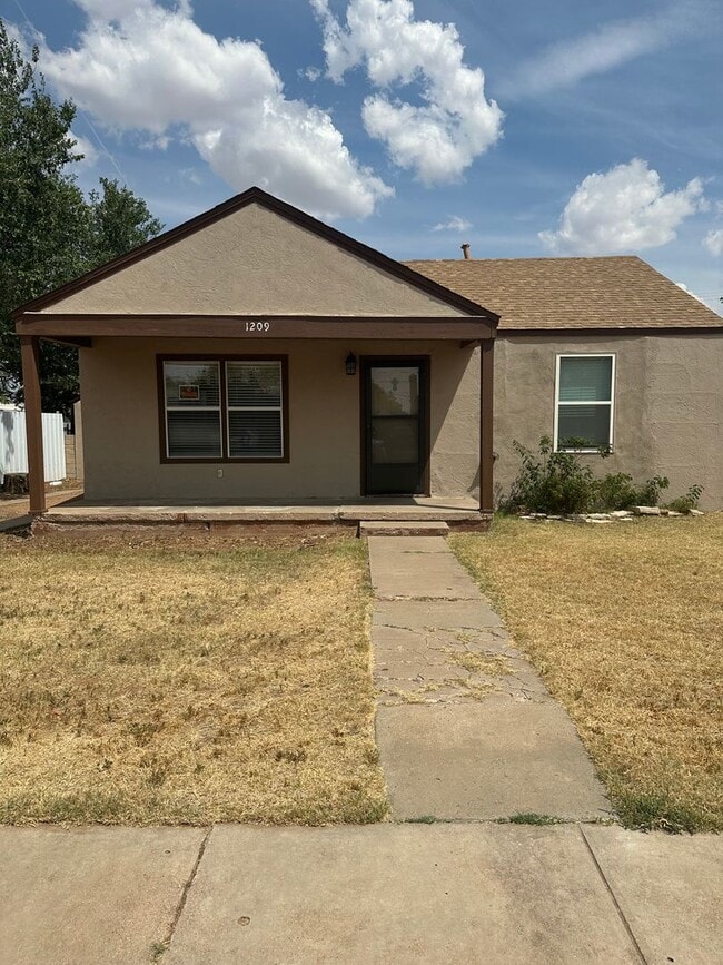 property at 1209 Ross St