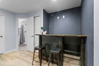 115 Alydar Dr, Unit Private master in North Liberty, IA - Building Photo - Building Photo