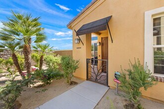52050 Rosewood Ln in La Quinta, CA - Building Photo - Building Photo