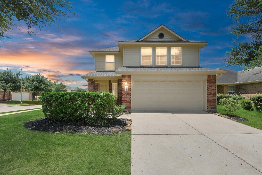 11034 Kelly Hill Ct in Houston, TX - Building Photo