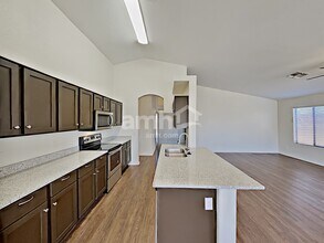 7547 W Vermont Ave in Glendale, AZ - Building Photo - Building Photo