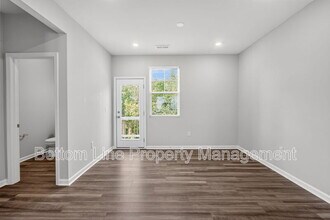 1129 Lily Loch Wy in Durham, NC - Building Photo - Building Photo