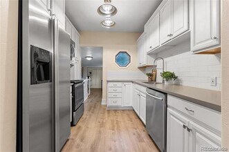 550 Harrison St in Denver, CO - Building Photo - Building Photo
