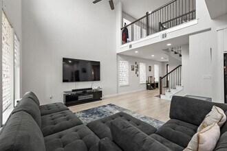 2204 Lead Plum Path in Leander, TX - Building Photo - Building Photo