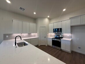 3001 138th Pl in Lubbock, TX - Building Photo - Building Photo