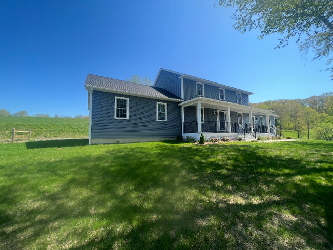 469 Old Coldbrook Rd-Unit -B in Barre, MA - Building Photo - Building Photo
