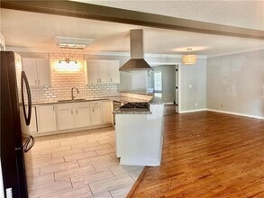 2805 Pine Hill Dr in Kennesaw, GA - Building Photo - Building Photo