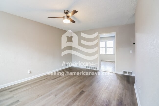 7025 Monroe Ave in Kansas City, MO - Building Photo - Building Photo