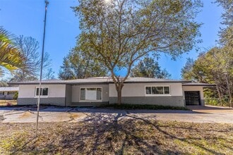 16880 SE 63rd Ln in Ocklawaha, FL - Building Photo - Building Photo