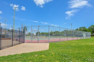 6428 Alisa Ln in Houston, TX - Building Photo - Building Photo