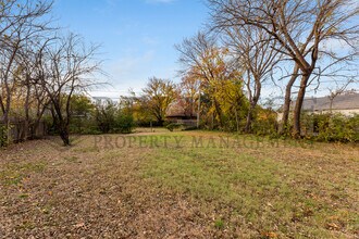 711 N Westridge Dr in Wichita, KS - Building Photo - Building Photo