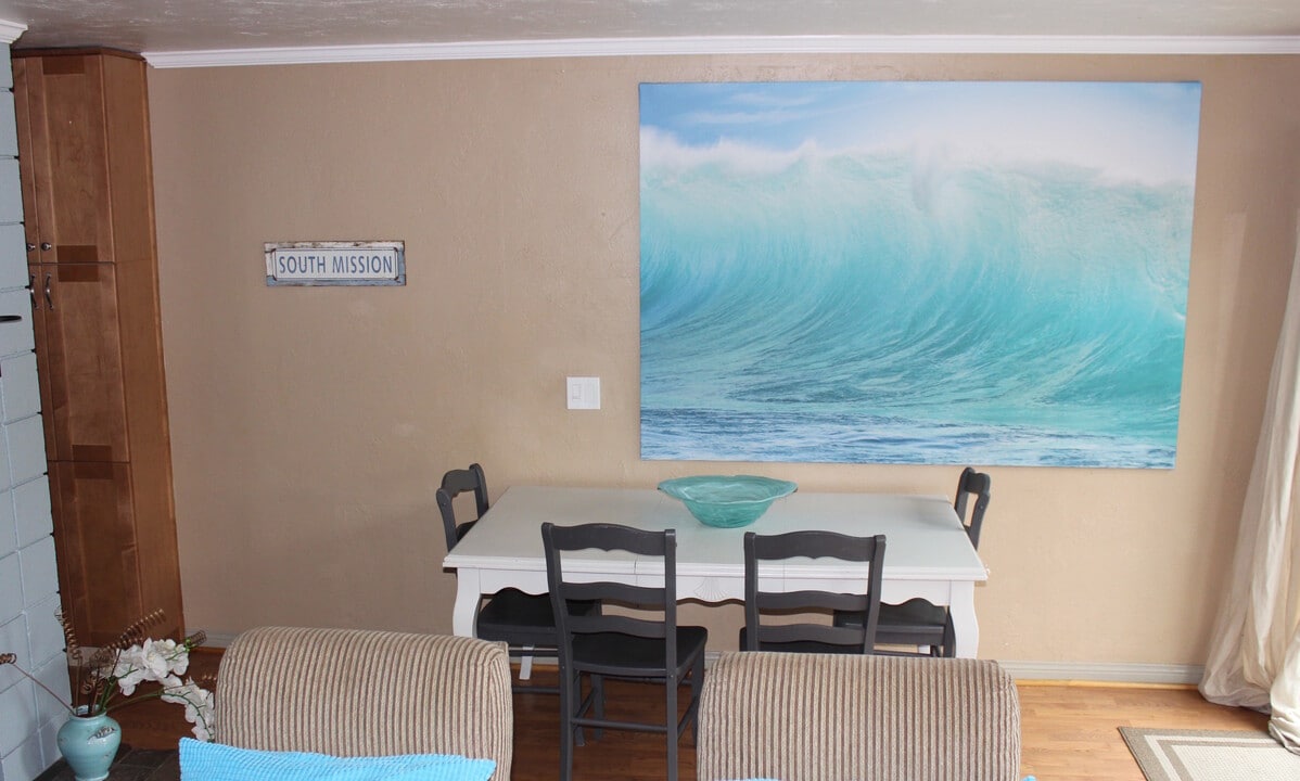 813 San Luis Rey Pl, Unit 813 in San Diego, CA - Building Photo