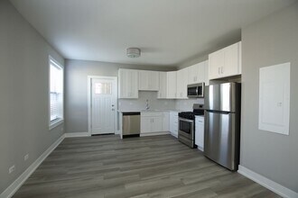 3942 N Janssen Ave in Chicago, IL - Building Photo - Building Photo