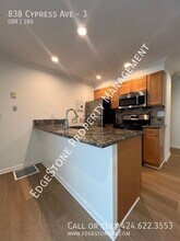 838 Cypress Ave in Hermosa Beach, CA - Building Photo - Building Photo