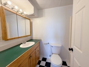 801 N Garden St in Bellingham, WA - Foto de edificio - Building Photo