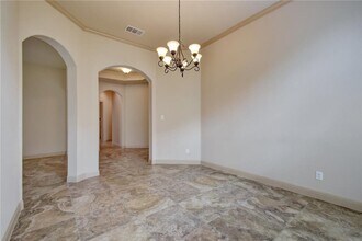 645 Clear Springs Hollow in Buda, TX - Foto de edificio - Building Photo