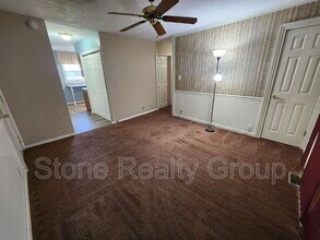 7401 S Pine Hill St in Terre Haute, IN - Building Photo - Building Photo
