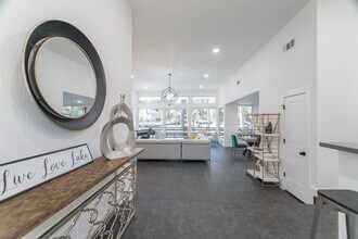 3103 Hemingway Dr in Montgomery, TX - Building Photo - Building Photo