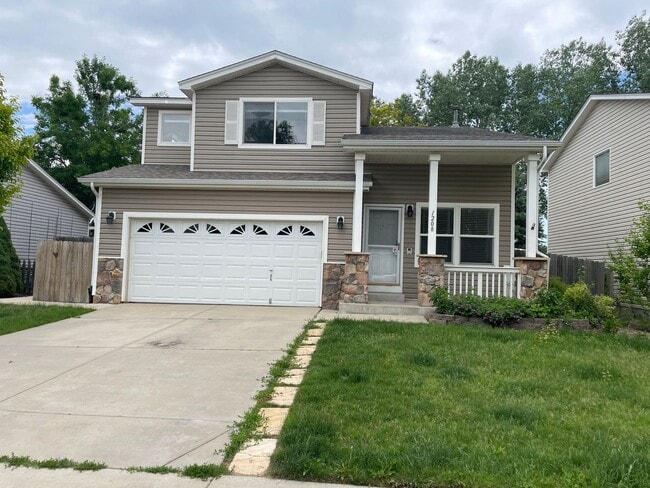 property at 1208 Monarch Dr