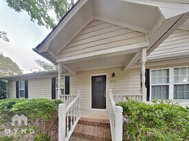 10601 Wood Meadow Dr in Charlotte, NC - Building Photo