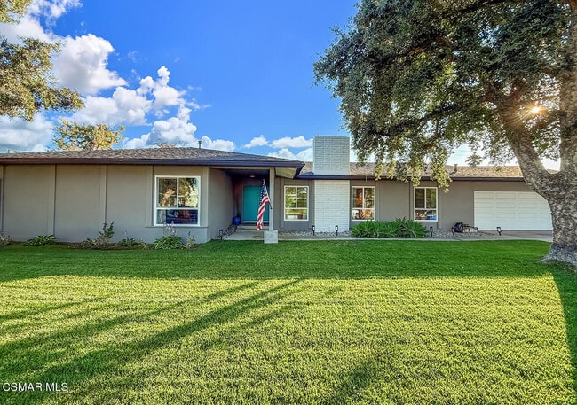 property at 1251 Buckingham Dr