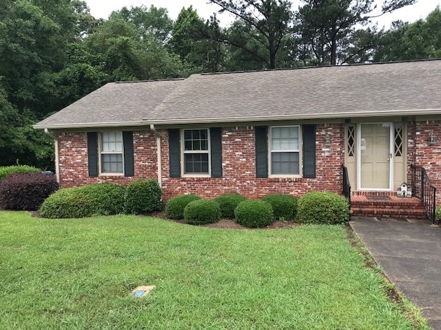 property at 111 Picadilly Cir