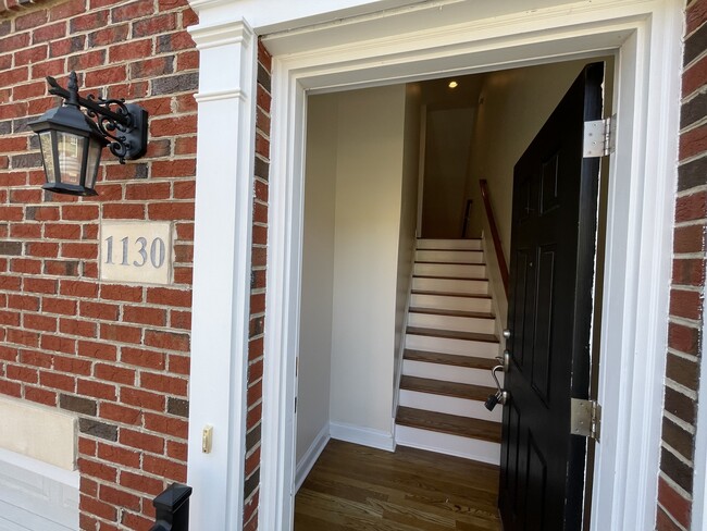 1130 Dean Hall Ln in Matthews, NC - Building Photo - Building Photo