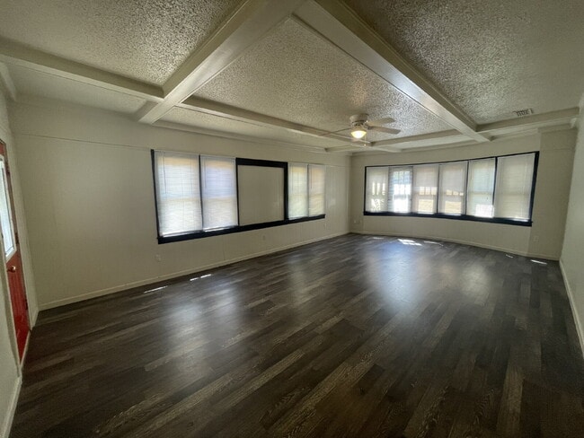 5302 23rd St in Lubbock, TX - Building Photo - Building Photo