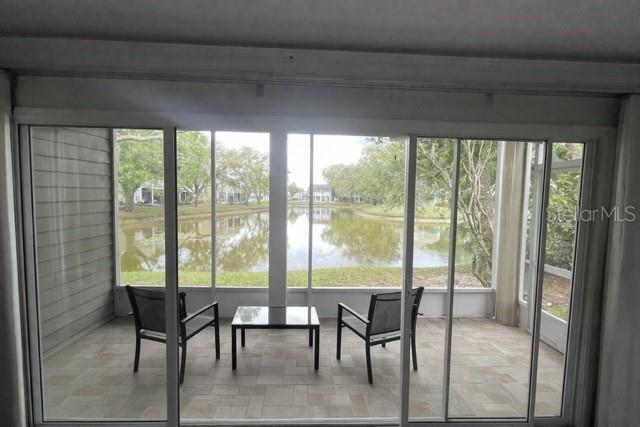 9030 Lake Pl Ln in Tampa, FL - Building Photo - Building Photo