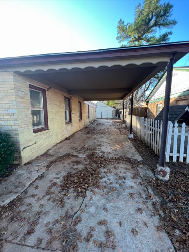 316 E Harmon Dr in Midwest City, OK - Building Photo - Building Photo