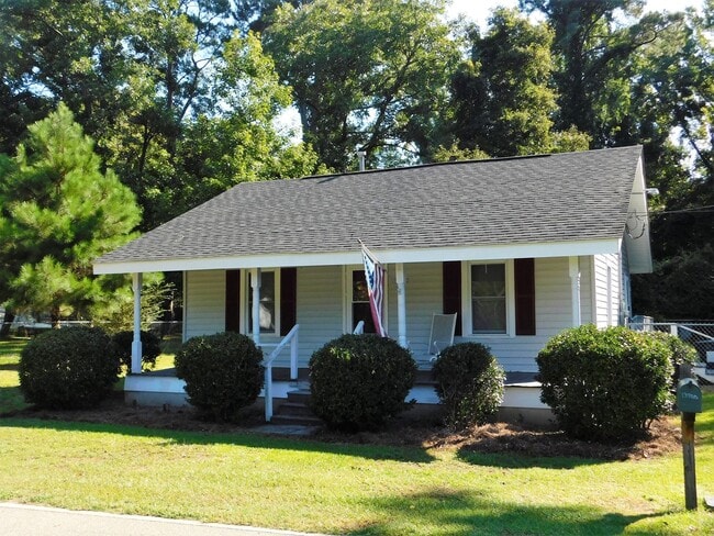property at 13700 Mc Coll St