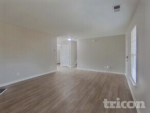 1305 Peach Park Ln, Unit 3402 in Charlotte, NC - Building Photo - Building Photo