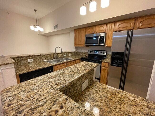 property at 211 SW Palm Dr