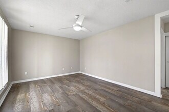 2831 Hyannis Dr in Cincinnati, OH - Building Photo - Building Photo